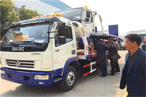 建始汽车道路救援拖车价格